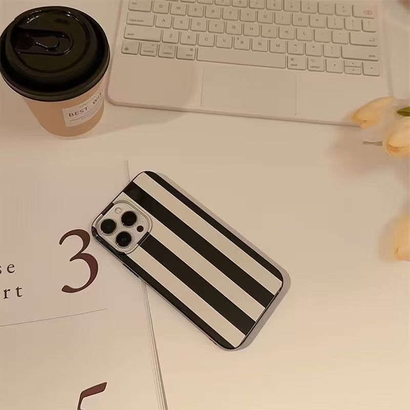 블랙 화이트 라인 디자인의 소형 니치 프레시 아트 디자 - Phone Cases Art 리뷰 및 가격